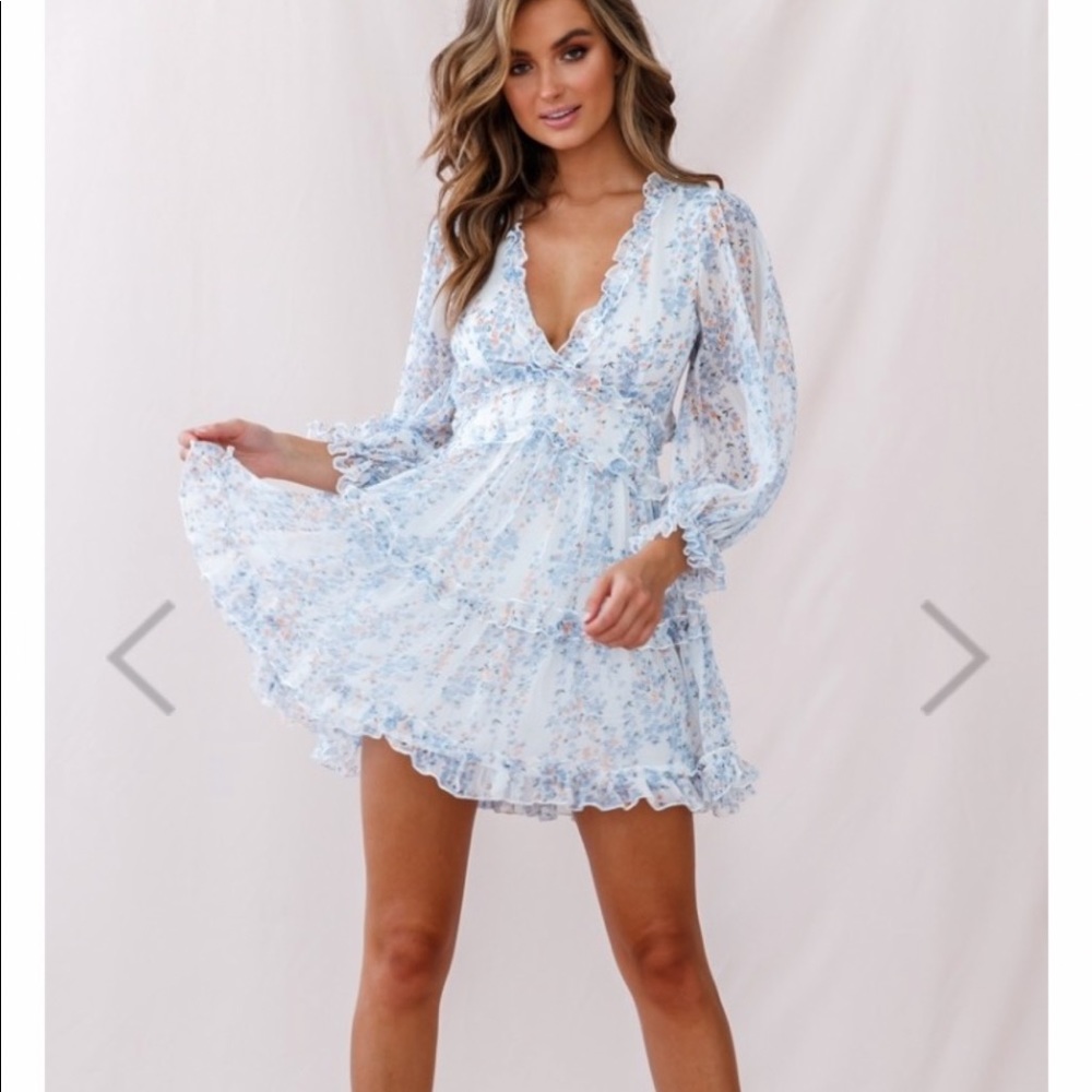 Selfie Leslie semi formal dress.
